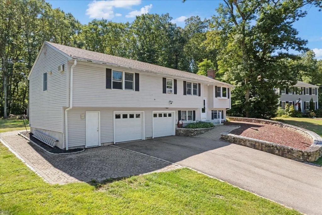 59 Southgate Rd, Franklin