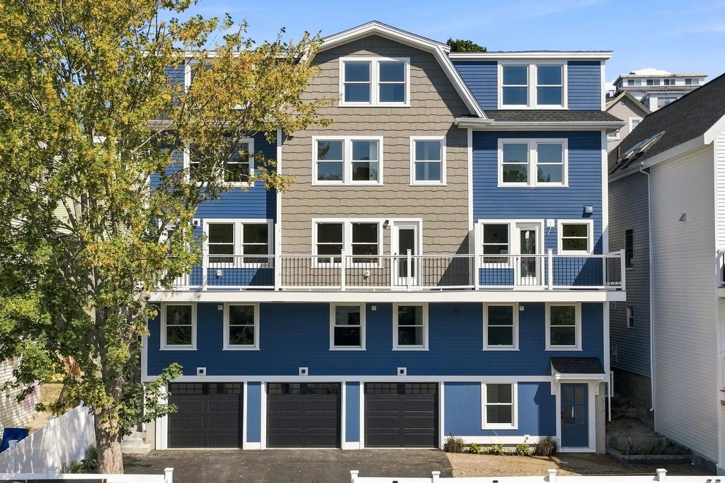 58 Granite Street #4, Gloucester