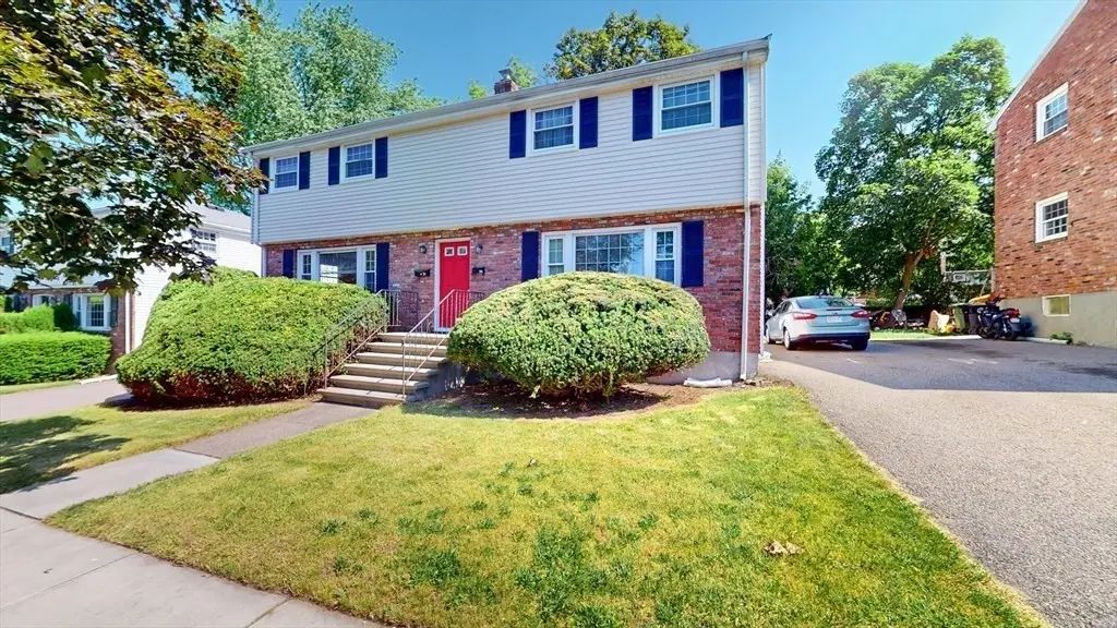38 Nash St #38, Watertown