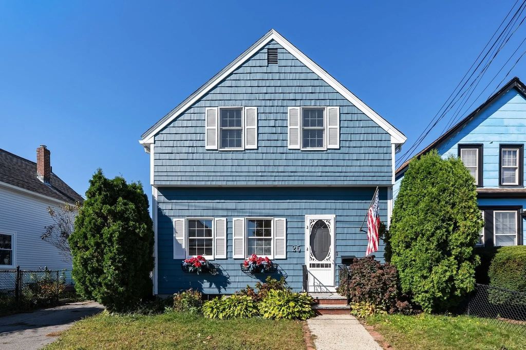 25 Macy St, Quincy