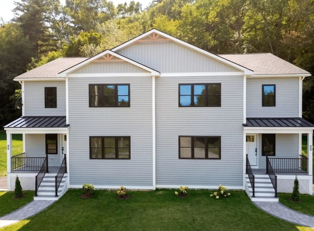 27 Rollins #b, Groveland