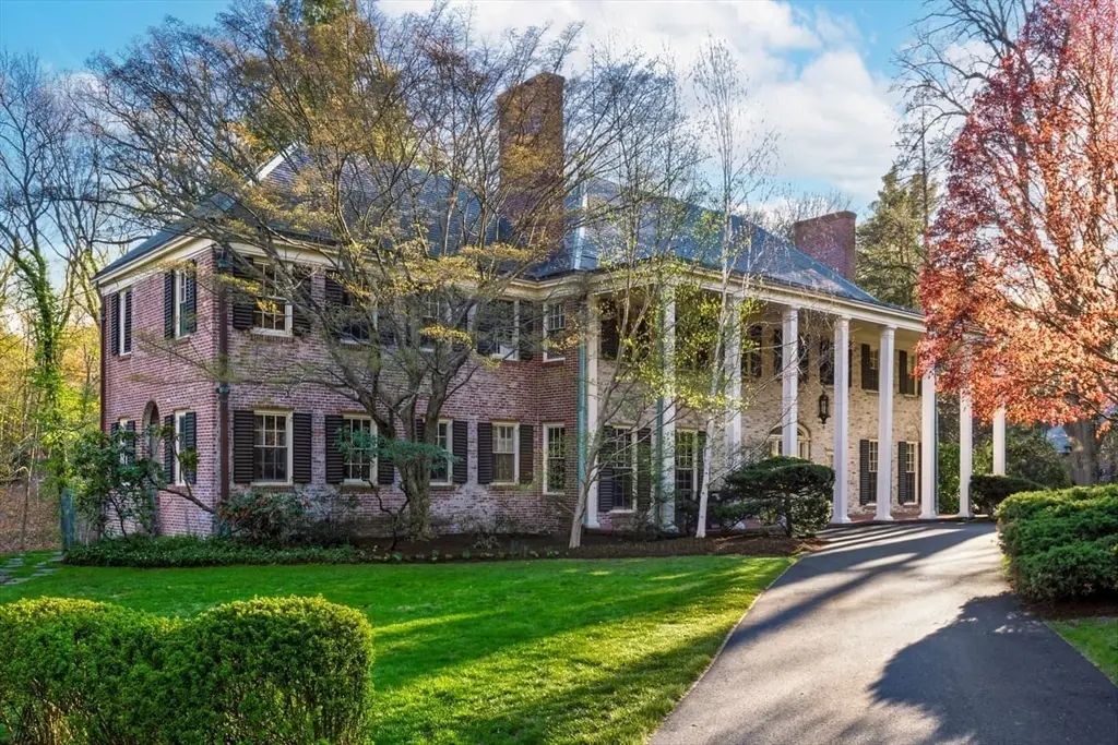 300 Warren St., Brookline