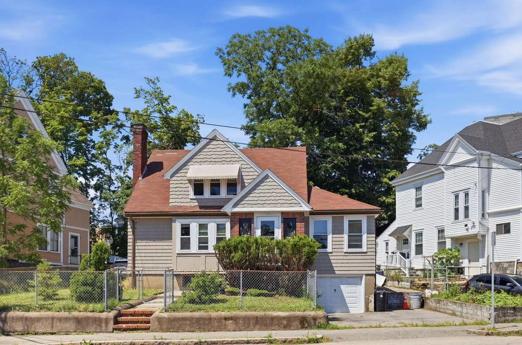 19 Miller Stile Rd, Quincy