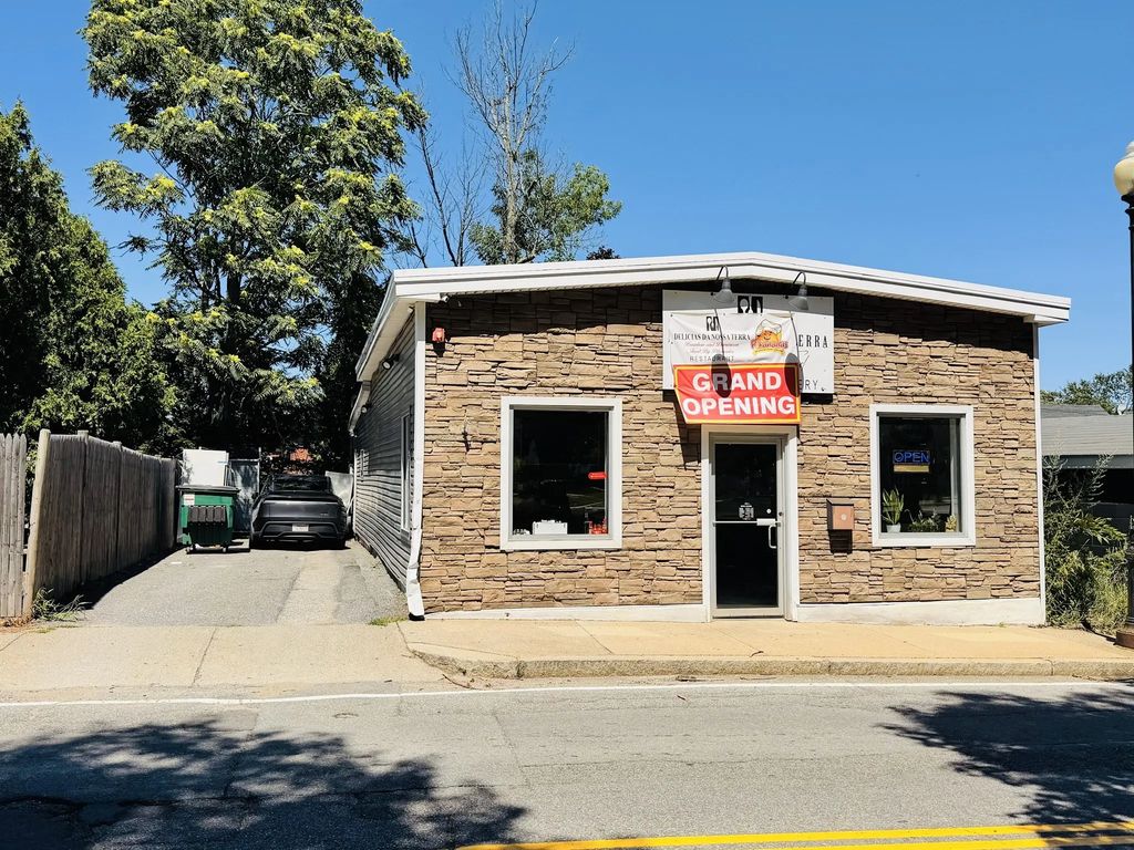 9 Sterling St, Clinton