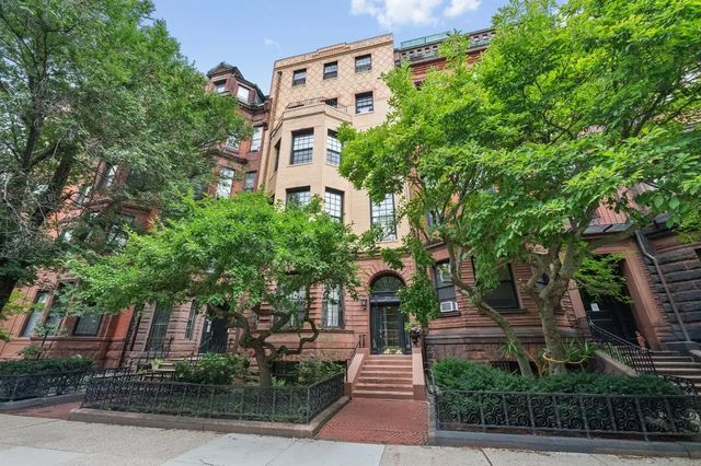 233 Commonwealth Avenue #7, Boston