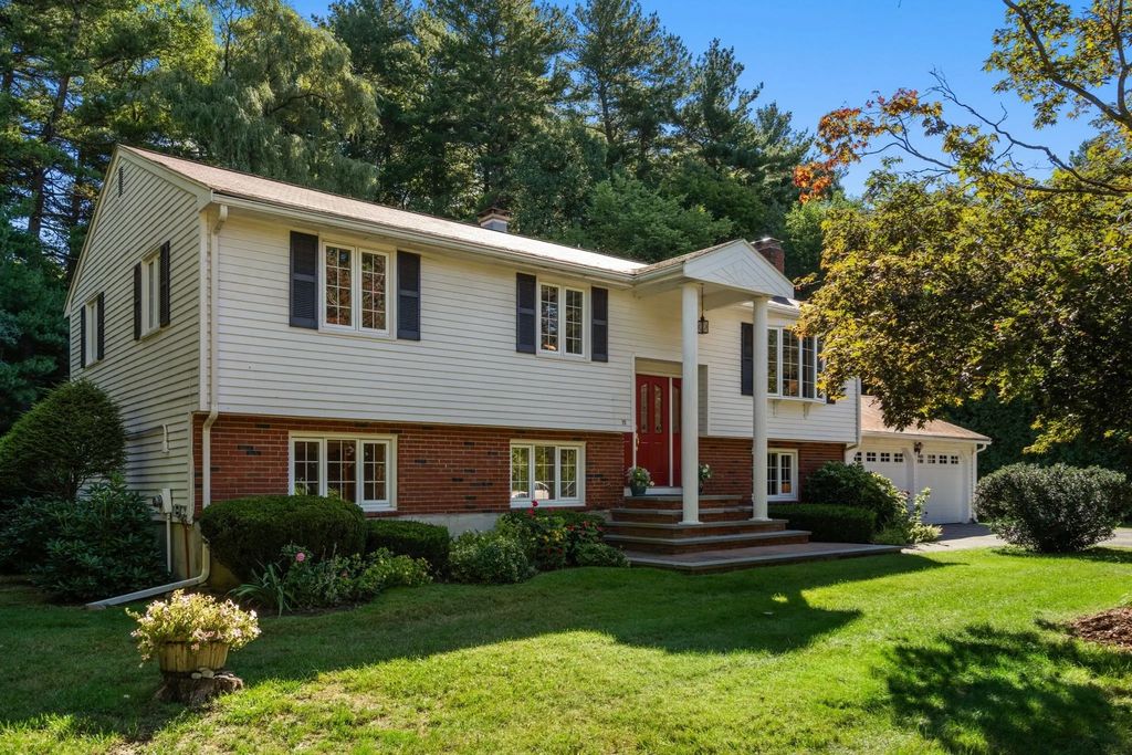 15 Bear Hill Road, Billerica