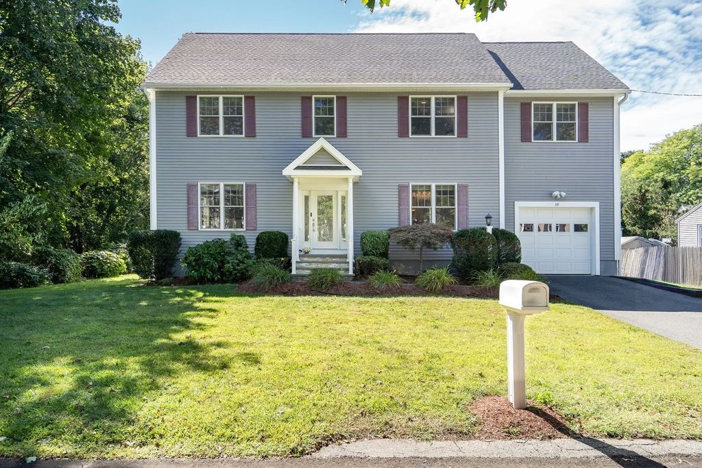 39 Arcola St, Lexington