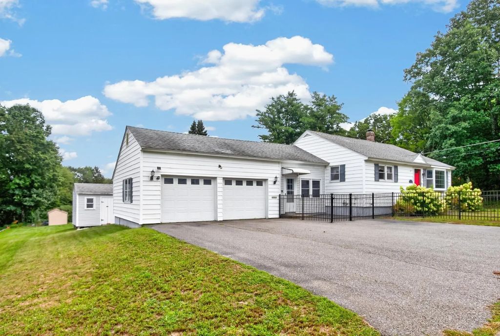 93 York Ave, Fitchburg