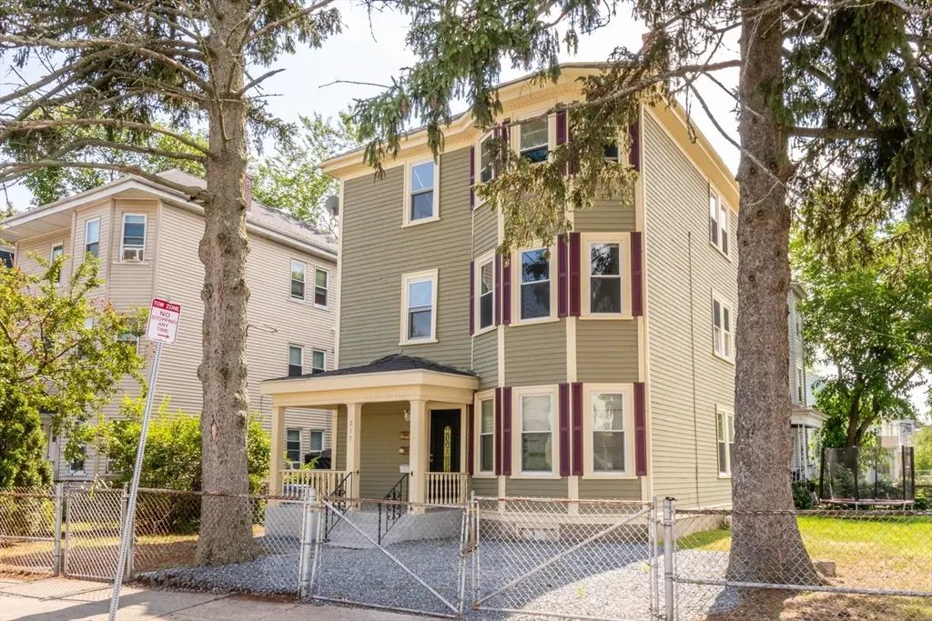 317 Wood Ave, Boston