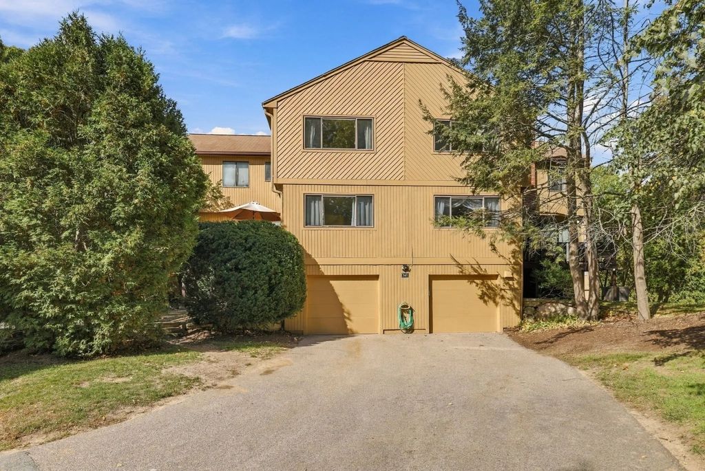 161 Leland Farm Rd #161, Ashland