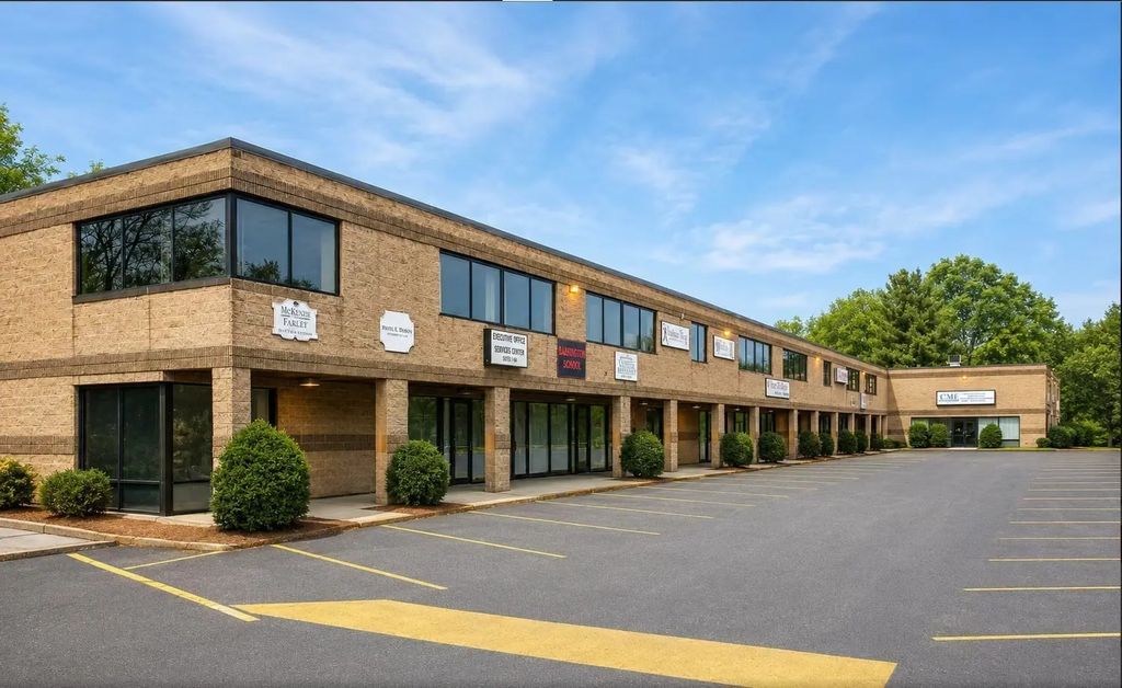 885 Main #9, Tewksbury