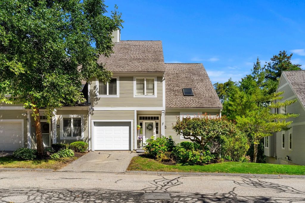 63 Landing Dr #63, Methuen