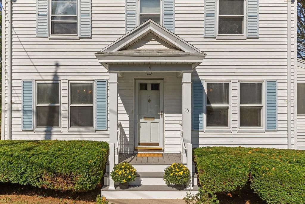 16 Suffolk Street, Medford