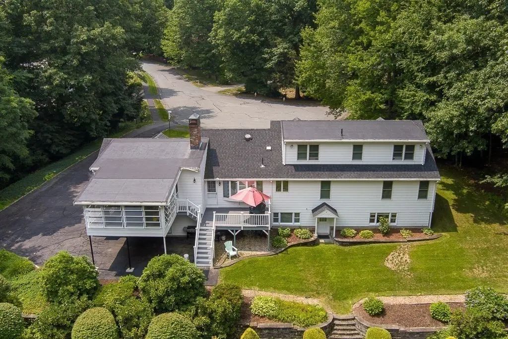 240 Meadow Wood Dr, Holden