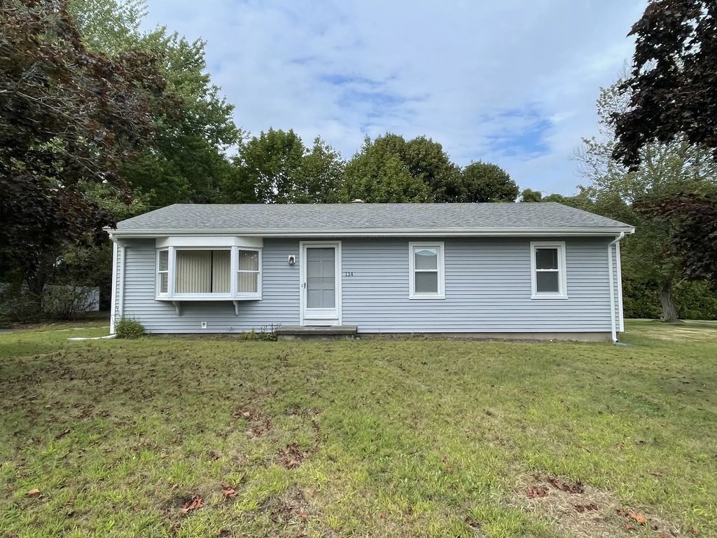 114 Folsom Ave, Somerset