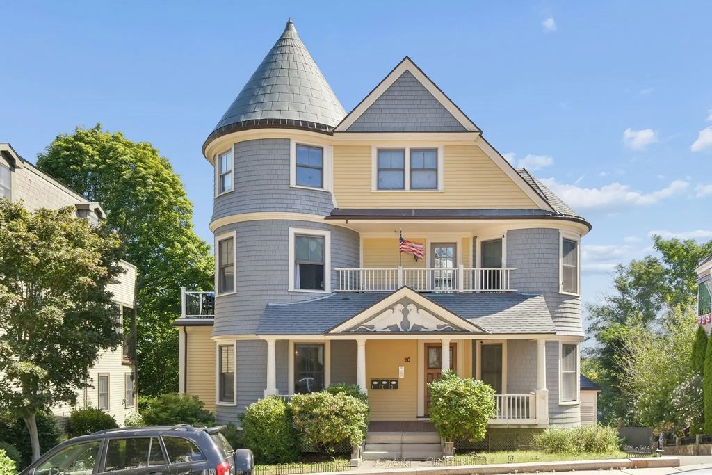 40 Sawyer Ave #1, Boston