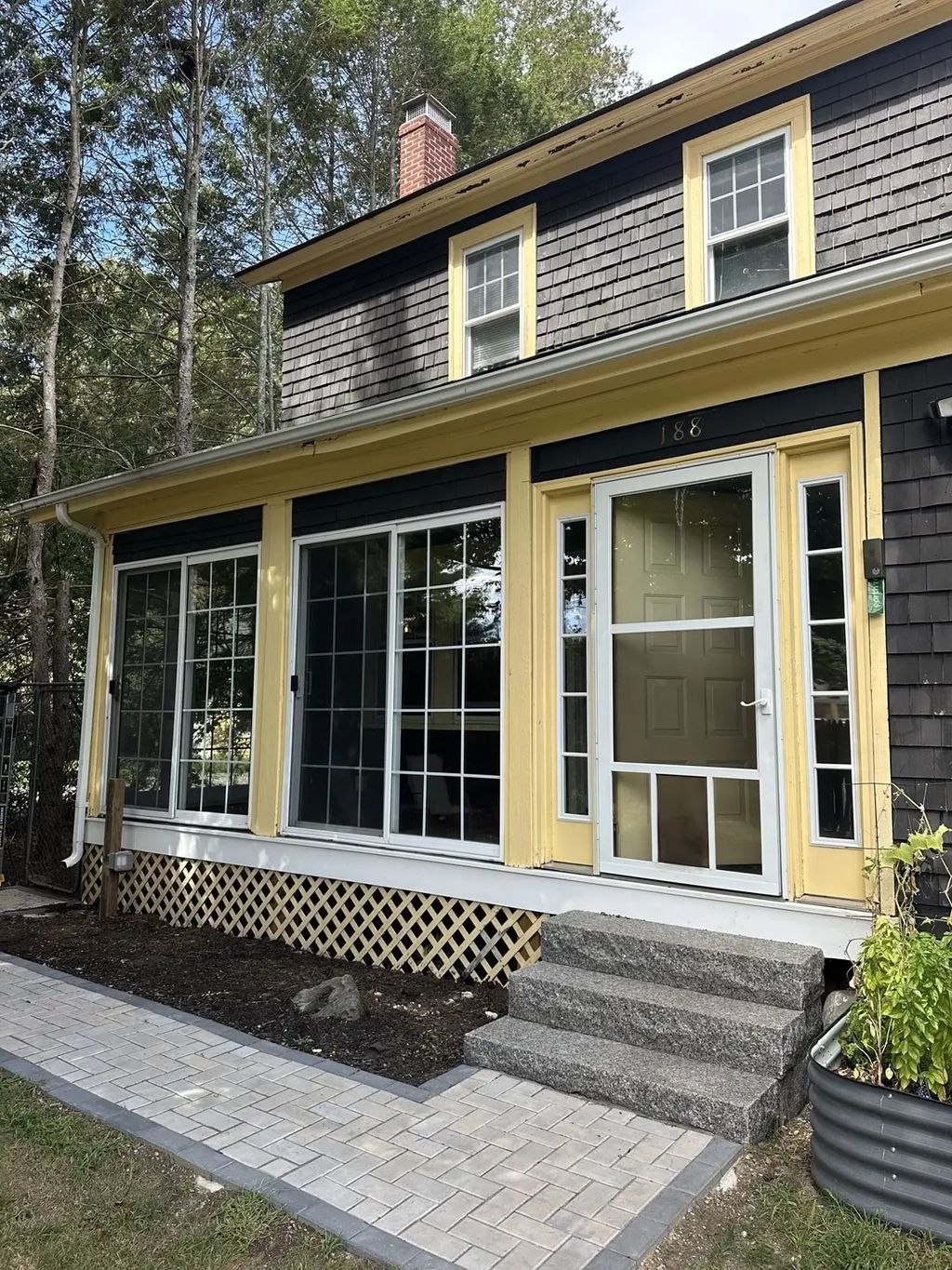 188 Newman Ave #1, Seekonk