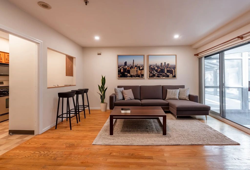 147 Kelton #305, Boston