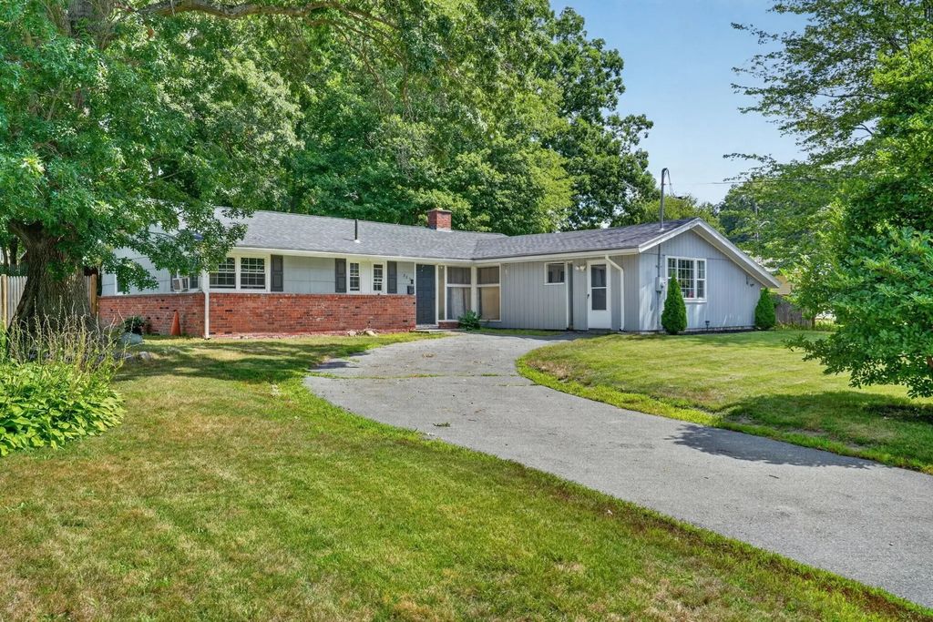 223 Elsie Rd, Brockton