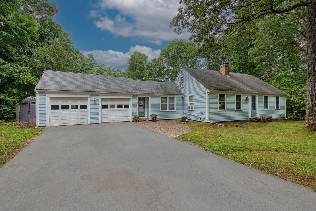 30 Edgewood Ln, Marshfield