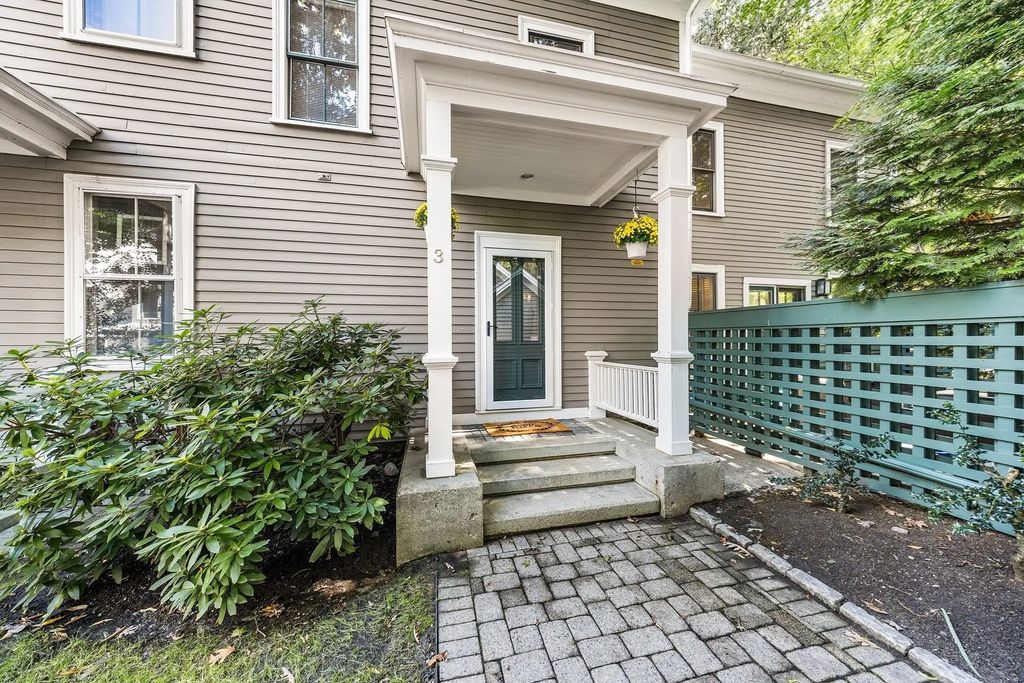 1175 Chestnut St #3, Newton