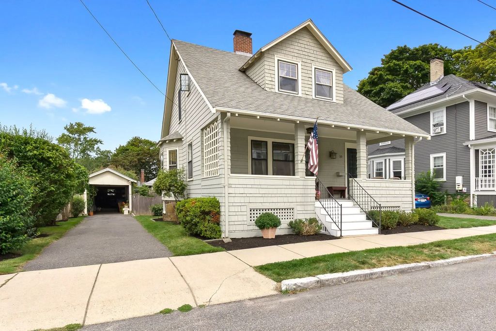 10 Giddings Avenue, Beverly