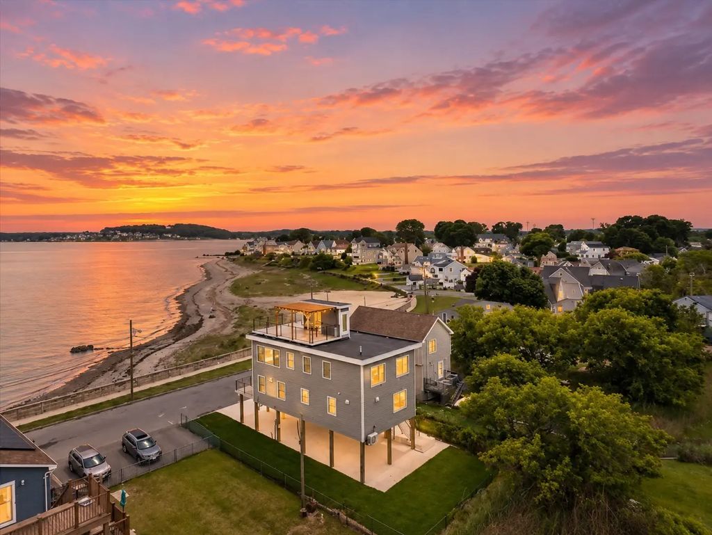 153 Edgewater Drive, Quincy