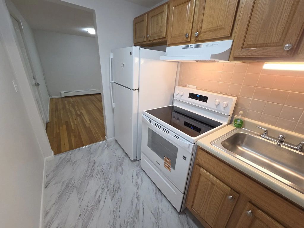 10 Coffey Street #11, Boston