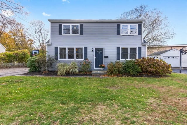 26 Marina Dr., Gloucester