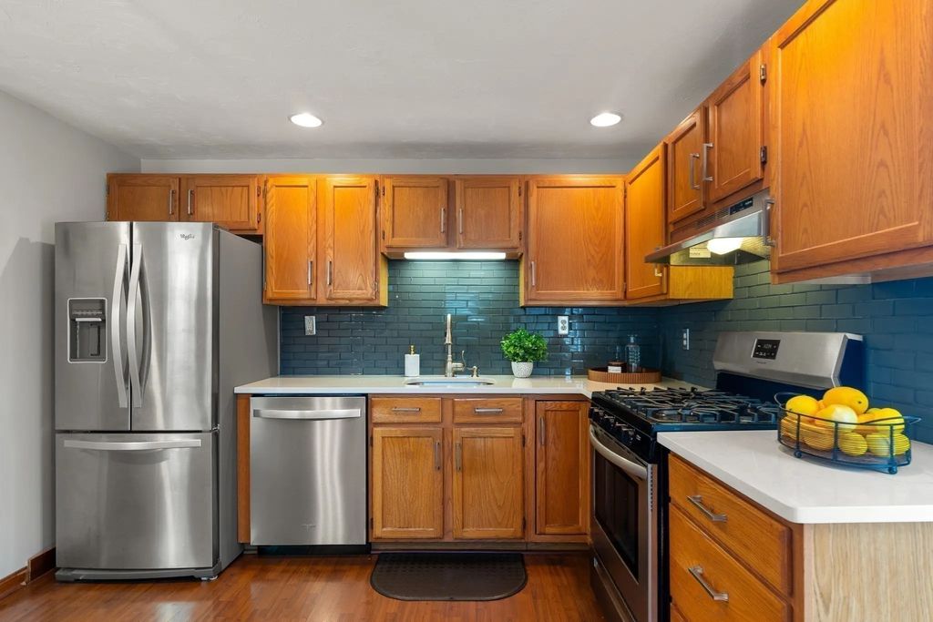 50 Emory St, Brockton