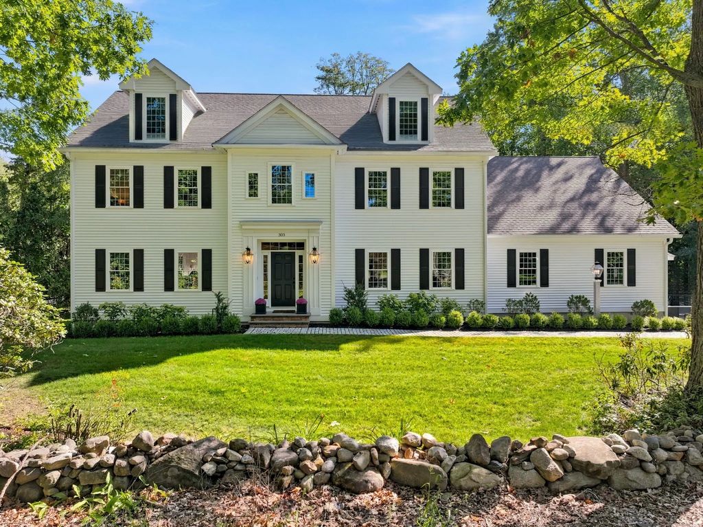 303 Chestnut St, North Andover