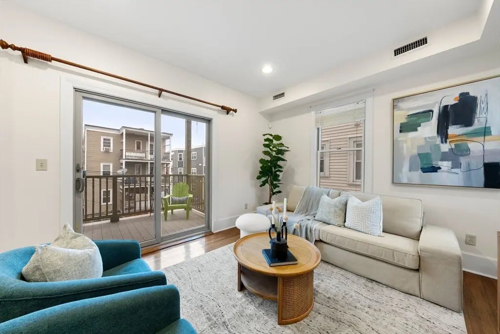 62 Romsey Street #2, Boston