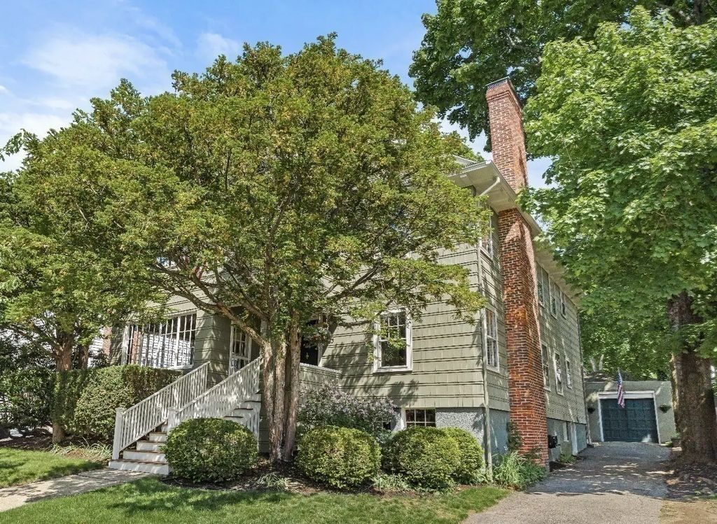 303 Washington Street #1, Winchester