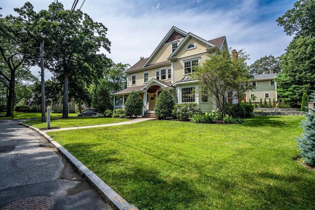 52 North Border Rd., Winchester