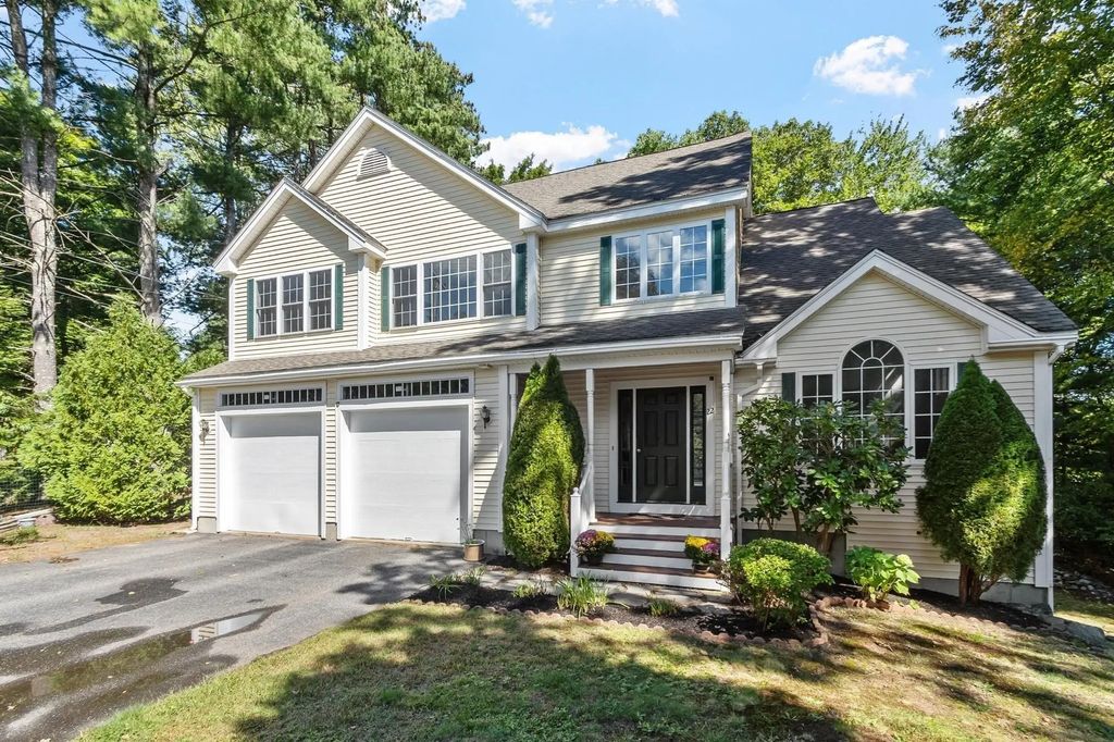 22 Hillcrest Dr, Acton