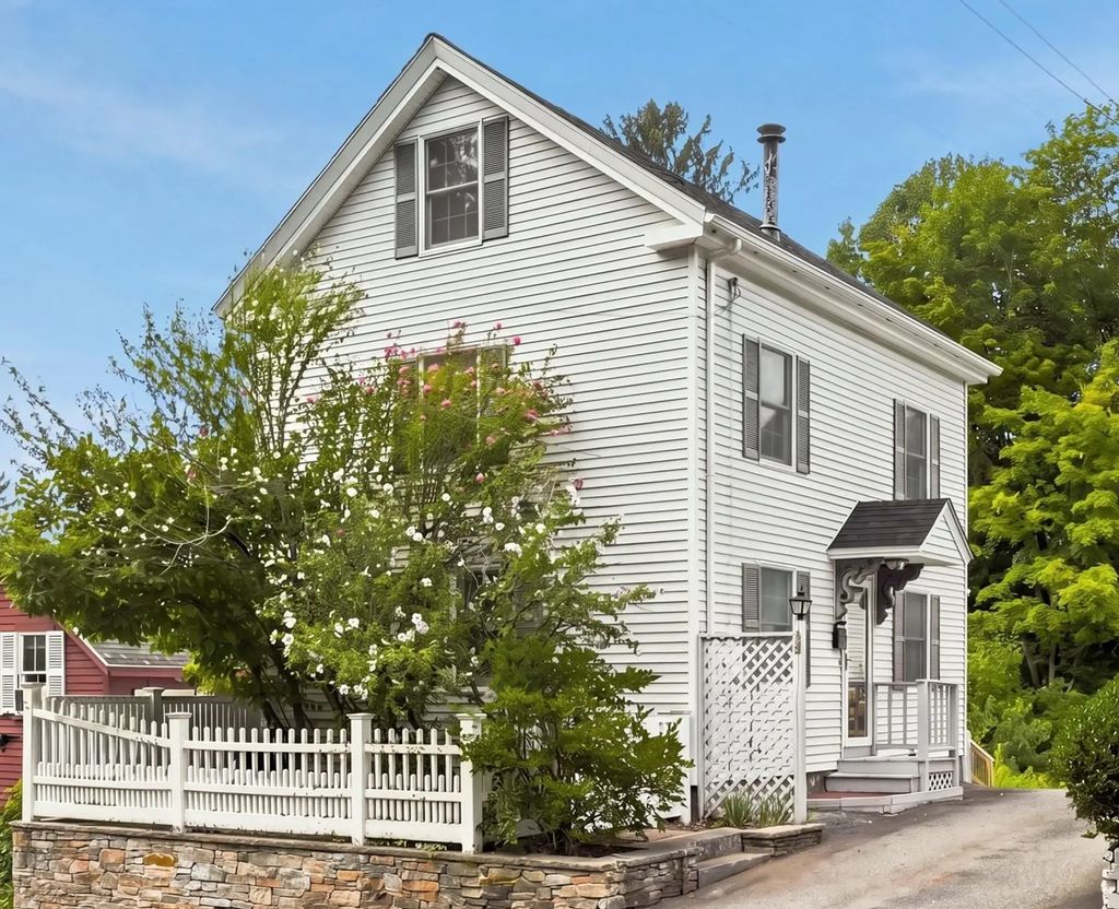 58 Morton Street #a, Andover