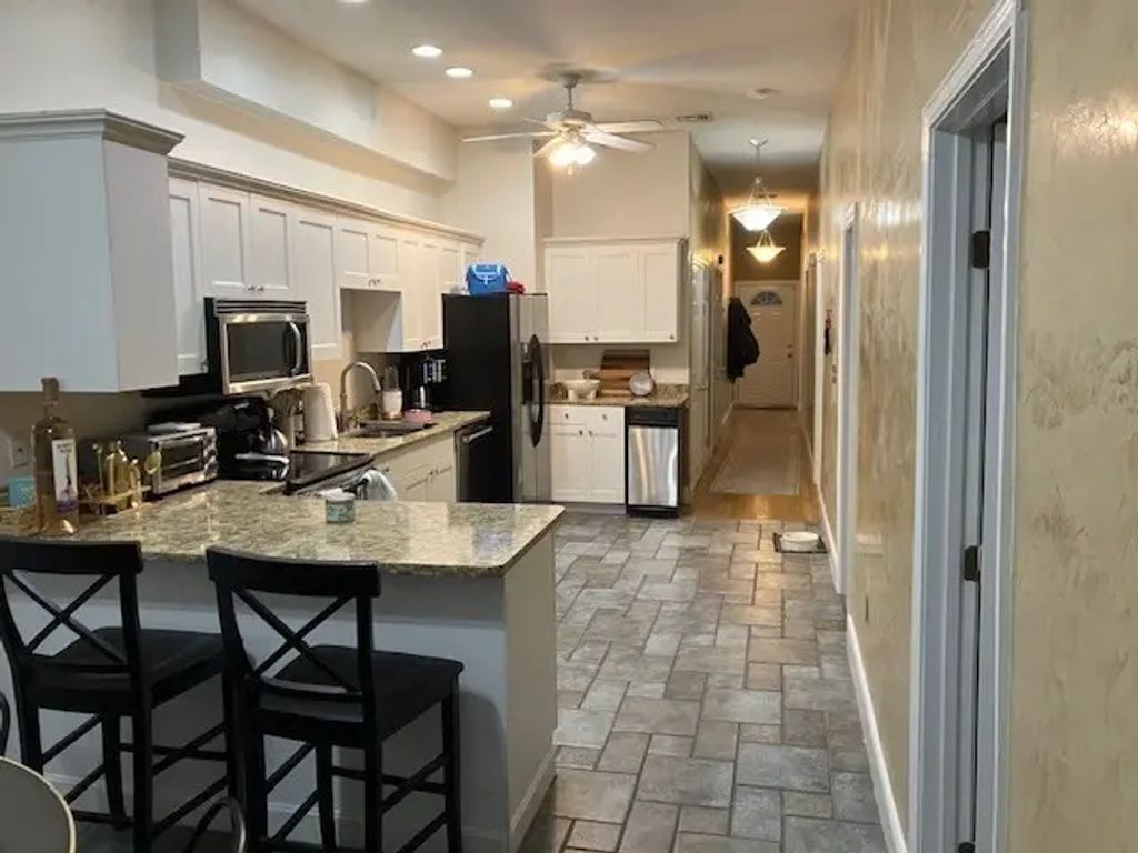 617 E 3rd St #1, Boston