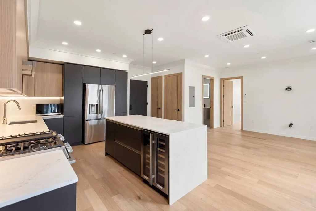 386-388 Washington Street #103, Quincy