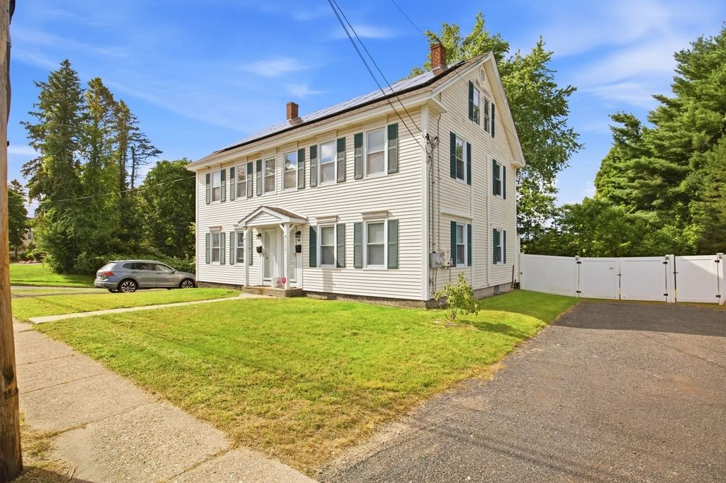 1712-1714 N Main St #1714, Palmer