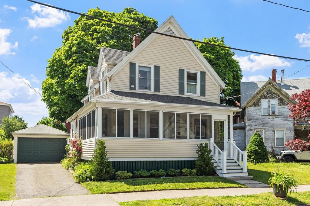 140 Lake View Ave, Lynn