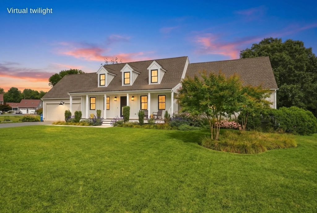 5 Century Dr, Fairhaven