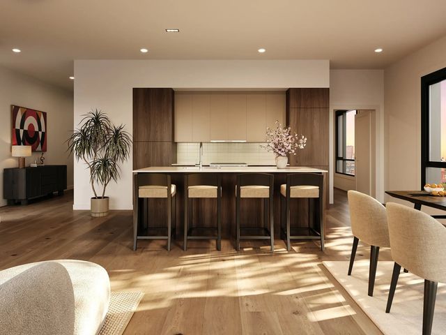 127 E Dedham St #102, Boston