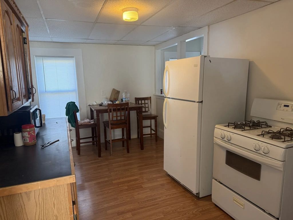 278 Whittenton St #2, Taunton