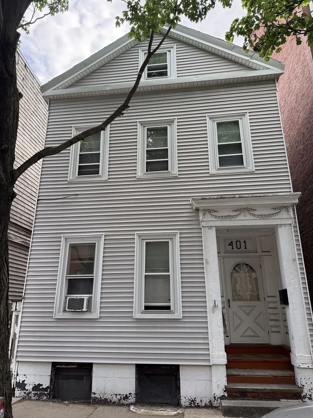 401 W 4th St, Boston