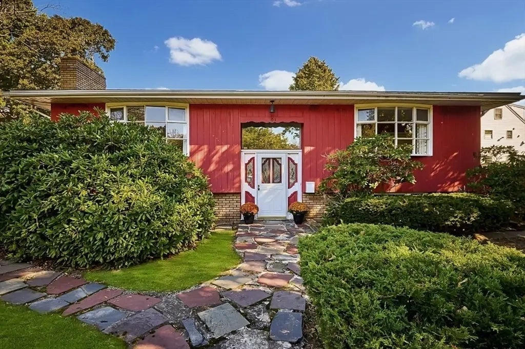 101 Arlington Street, Medford