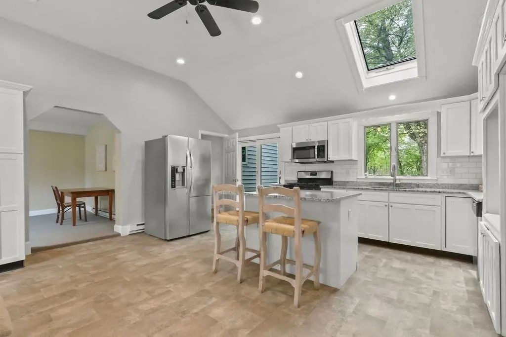 26 Bacon Sq, Plainville