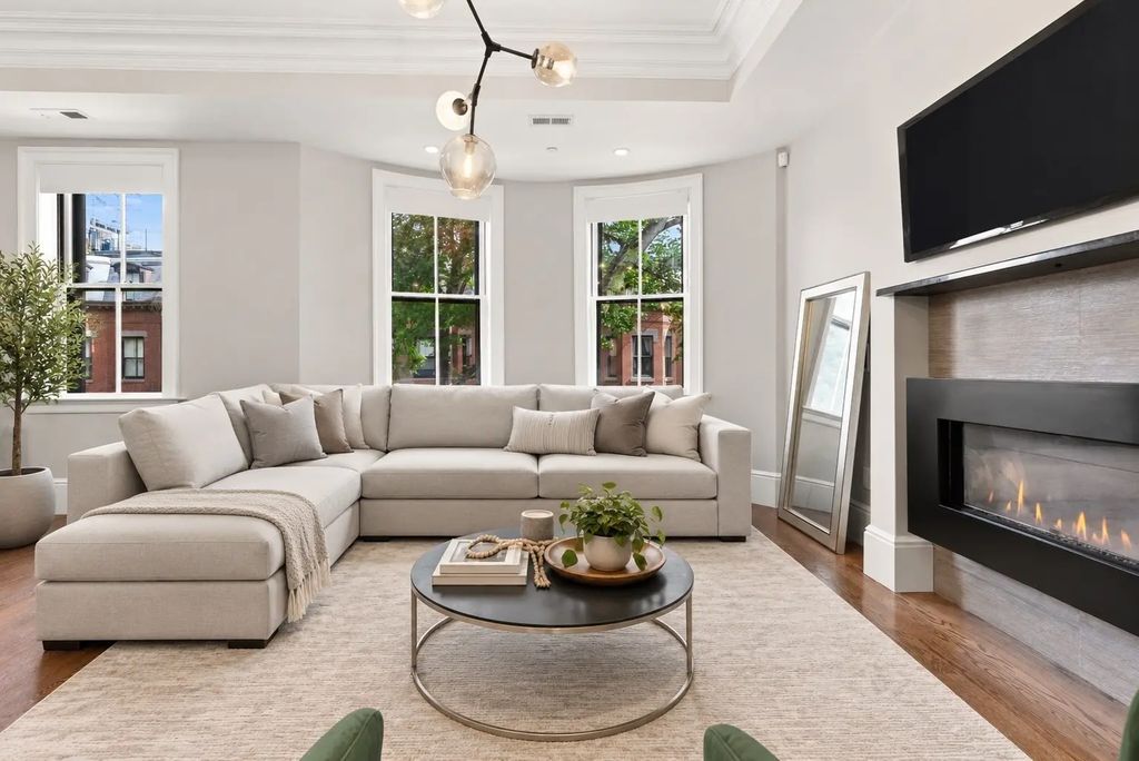 50 Dwight #2, Boston
