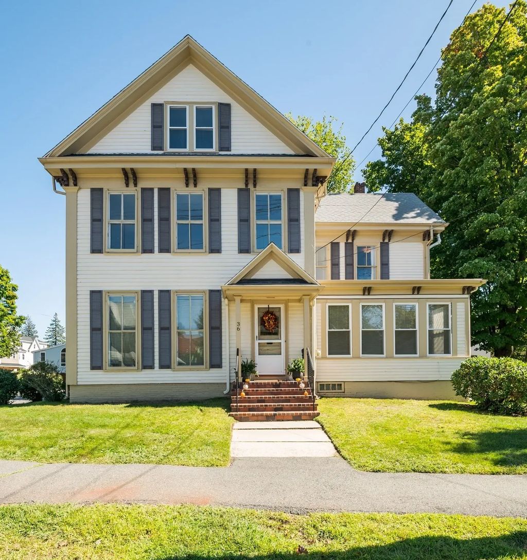 36 Warren Street, Stoneham