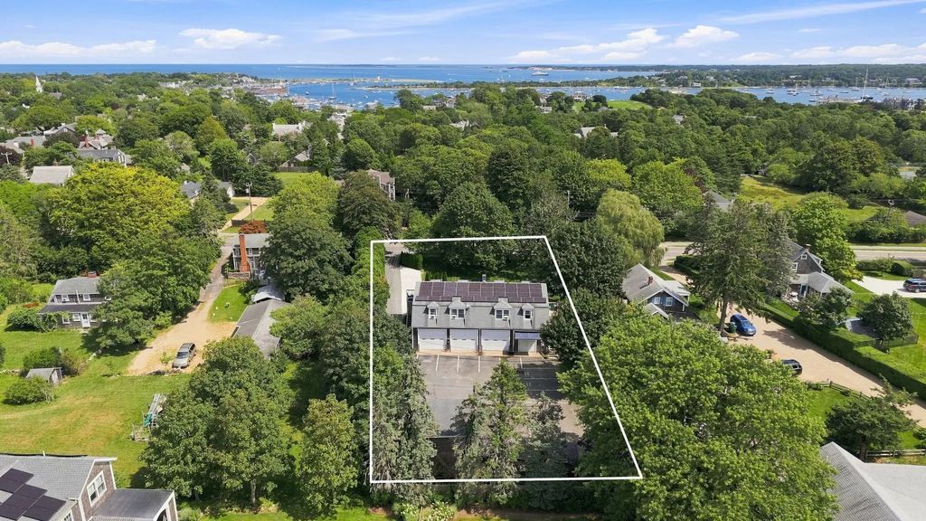 148 Katama Rd, Edgartown