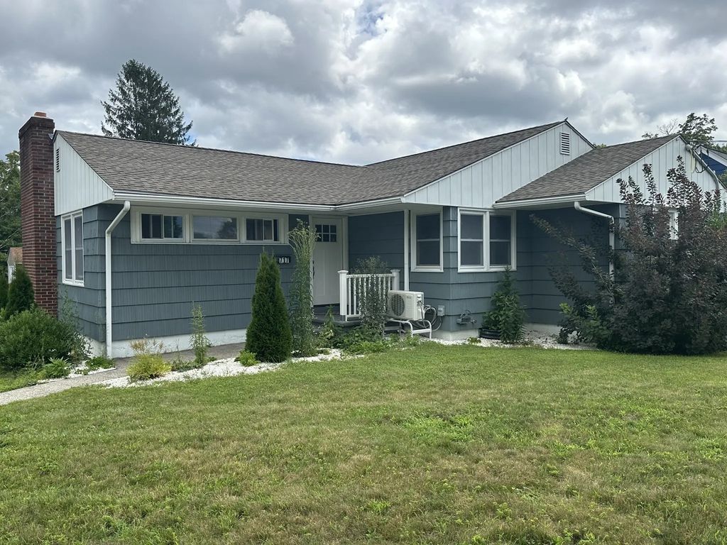 717 Main Street, Leominster